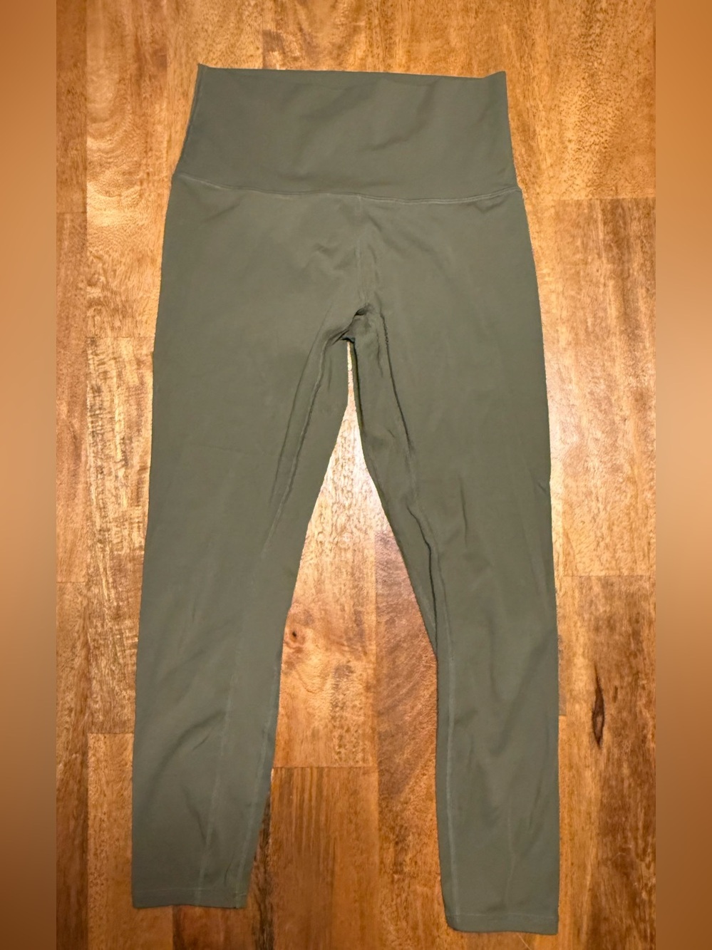 Varley FreeSoft High-Rise Leggings in Olive Green - Size S